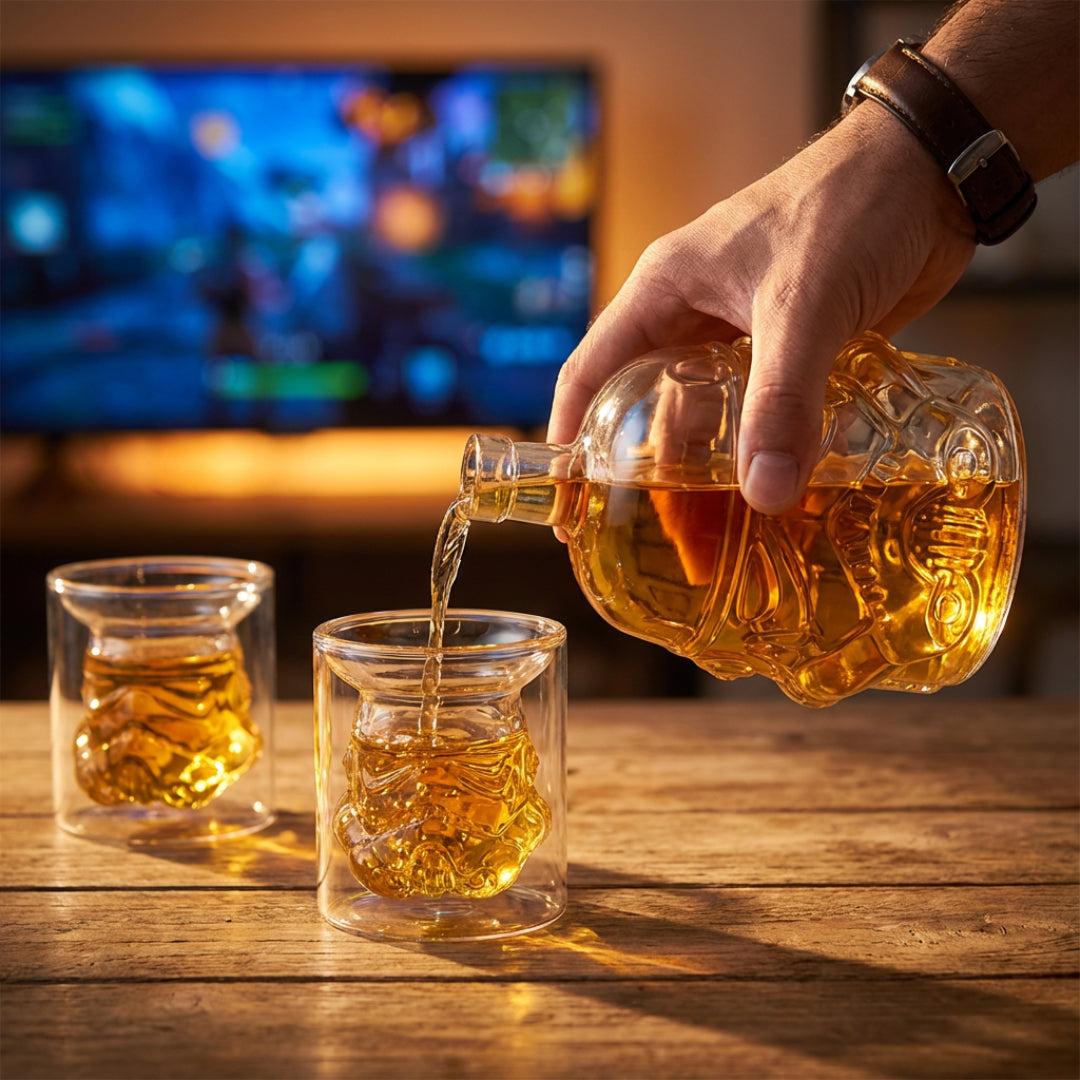Stormtrooper Helmet Whiskey Decanter Set – 750ml Glass Bottle with 2 Double-Wall Glasses